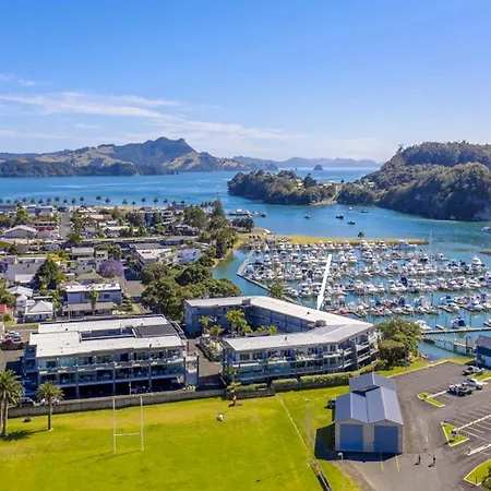 Marina Park Apartments Whitianga Exterior photo
