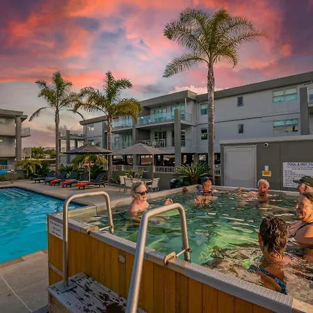 Marina Park Apartments Whitianga Exterior photo