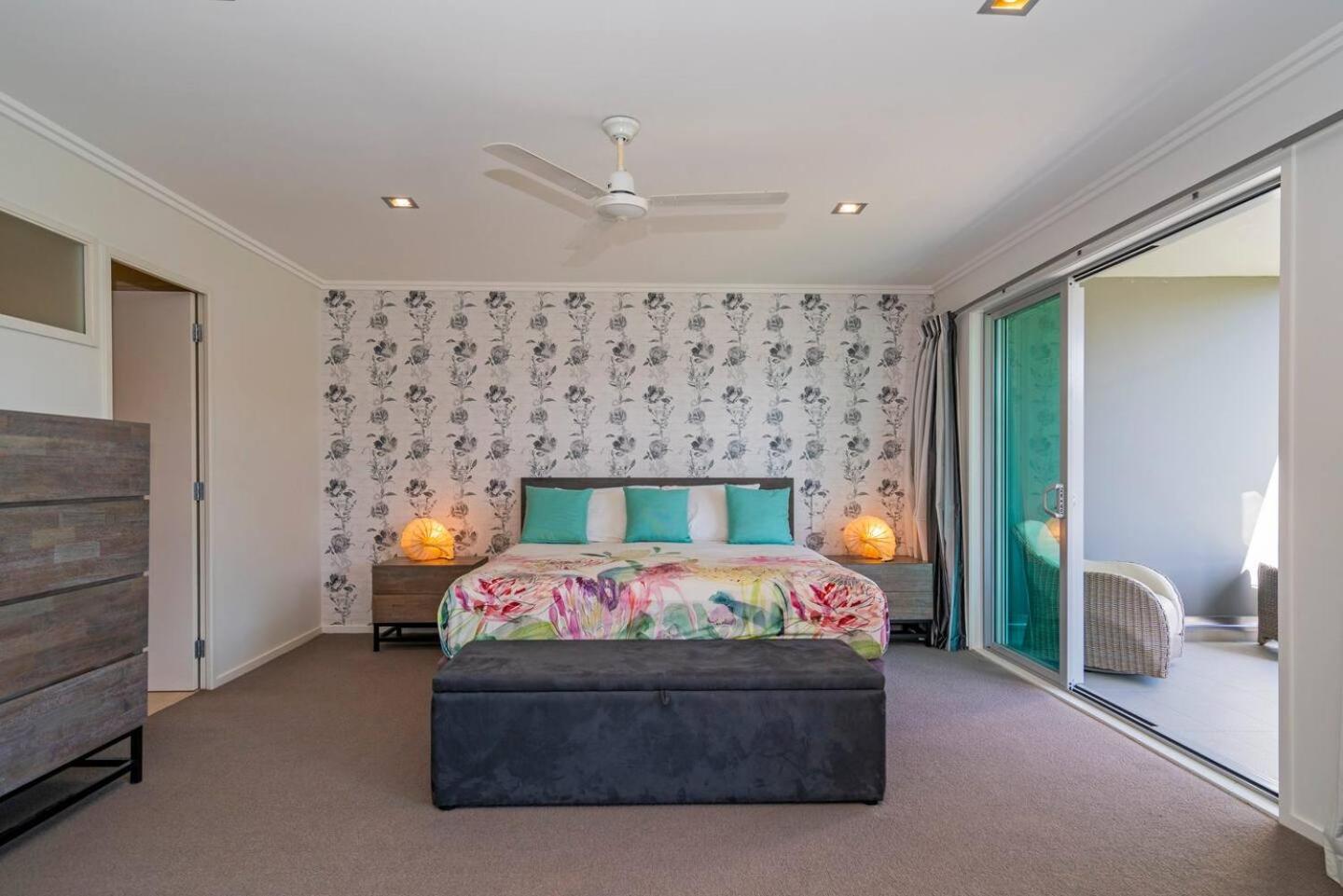 Marina Park Apartment *